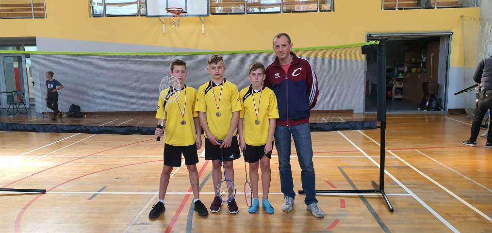 Chłopcy wicemistrzami gminy w badmintona